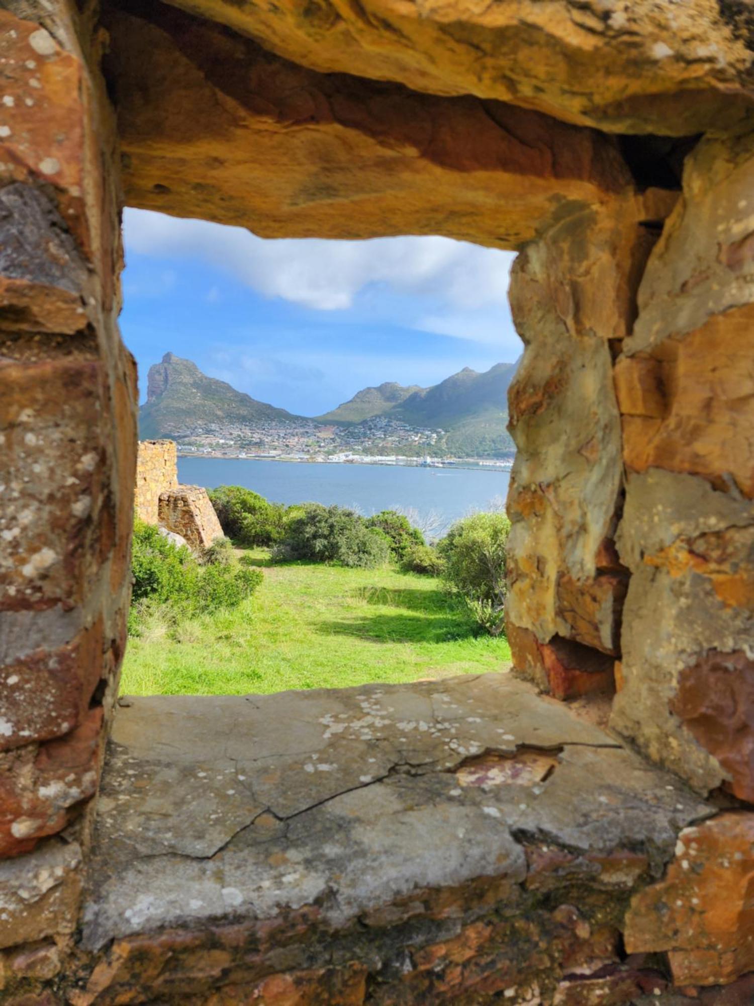 Boulders Blue Bed And Breakfast Simon's Town Exterior photo